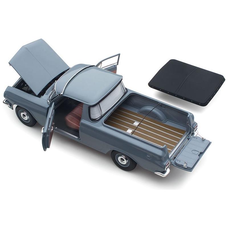 CLASSIC CARLECTABLES 1/18 Holden EH Utility Gundagai Grey
