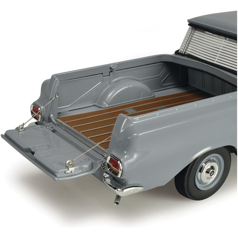 CLASSIC CARLECTABLES 1/18 Holden EH Utility Gundagai Grey