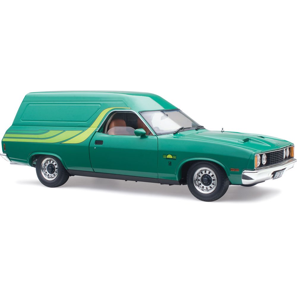 CLASSIC CARLECTABLES 1/18 Ford XC Sundowner - Modena Green