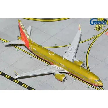 GEMINI 1/200 Southwest Airlines B737 MAX 8 'Herbert D. Kelleher' Gold Retro