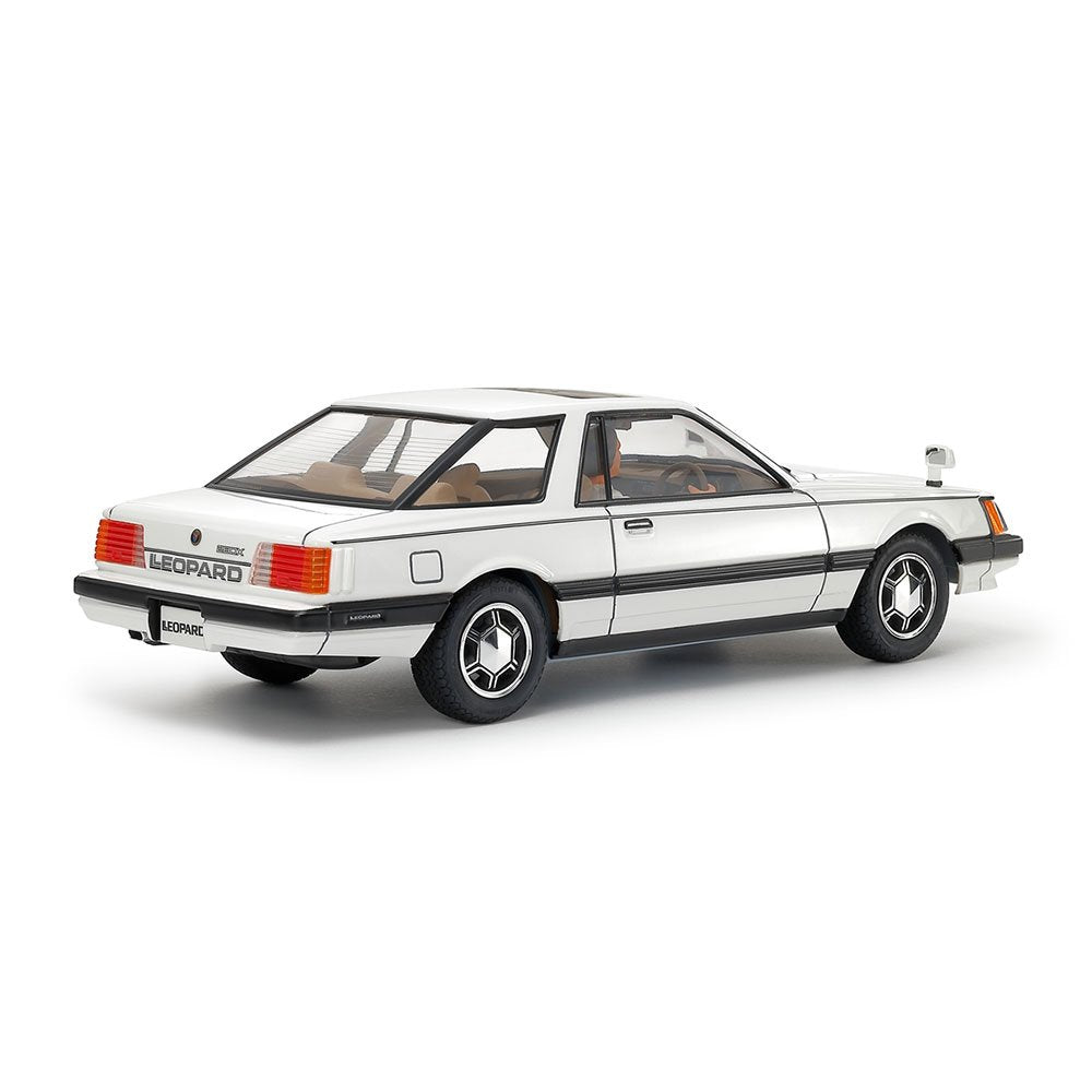 TAMIYA 1/24 Nissan Leopard 2-Door Hardtop 280X SF-L