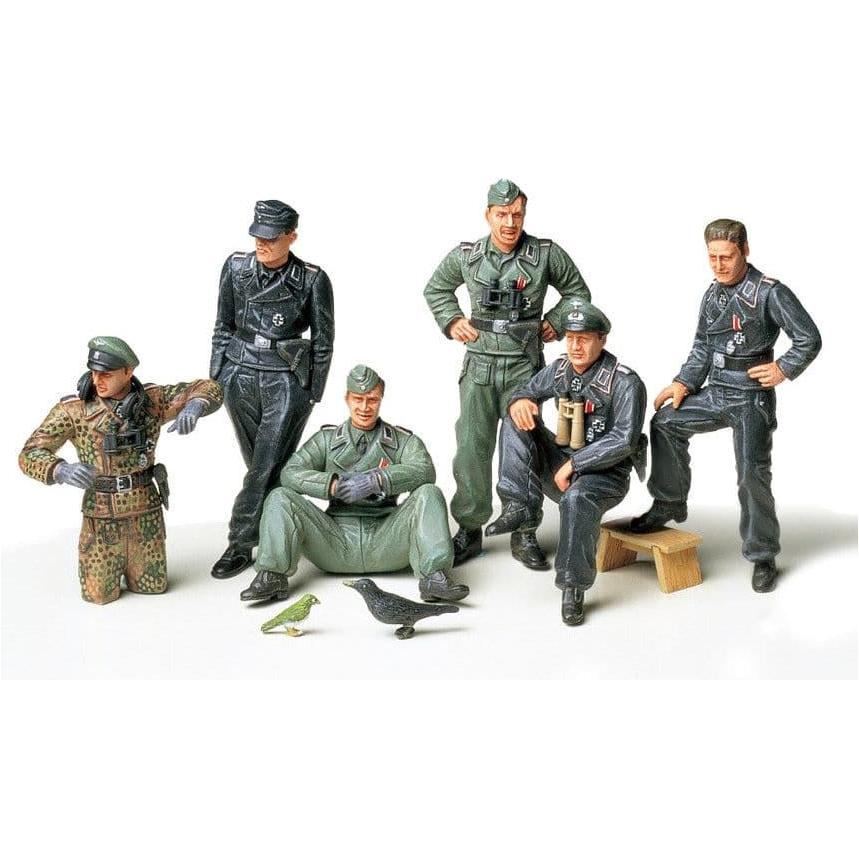 TAMIYA 1/35 German Tank Crew at Rest