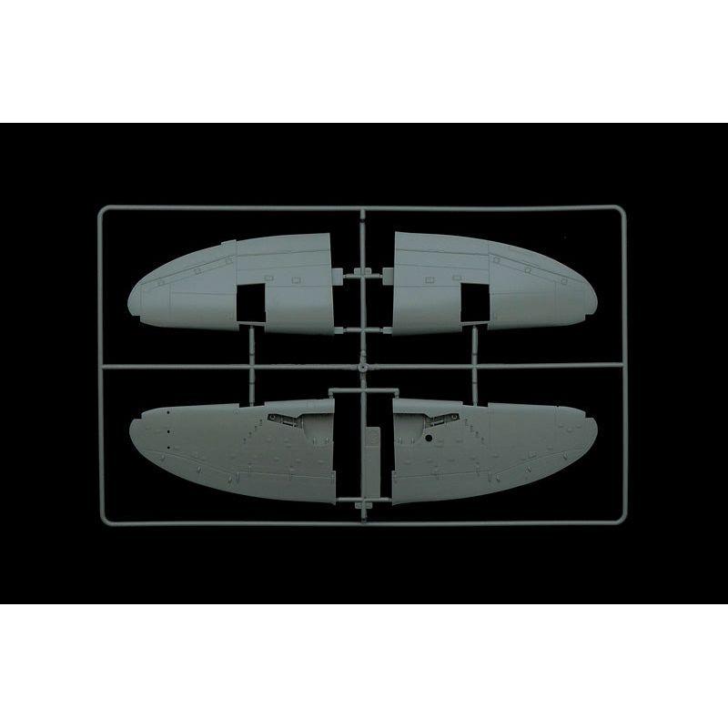 ITALERI P-47D Thunderbolt (E.T.O)