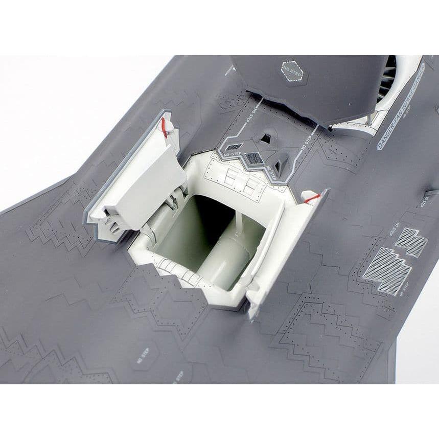 TAMIYA 1/48 Lockheed Martin F-35B Lightning II