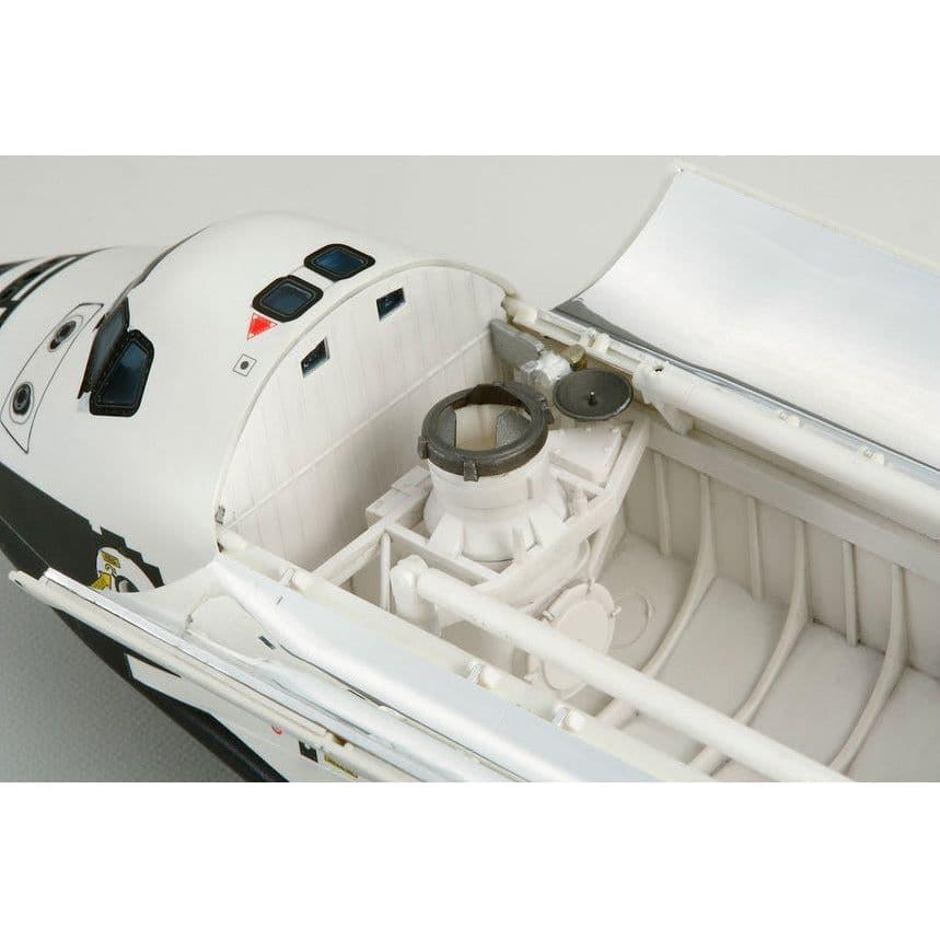 TAMIYA 1/100 Space Shuttle Atlantis