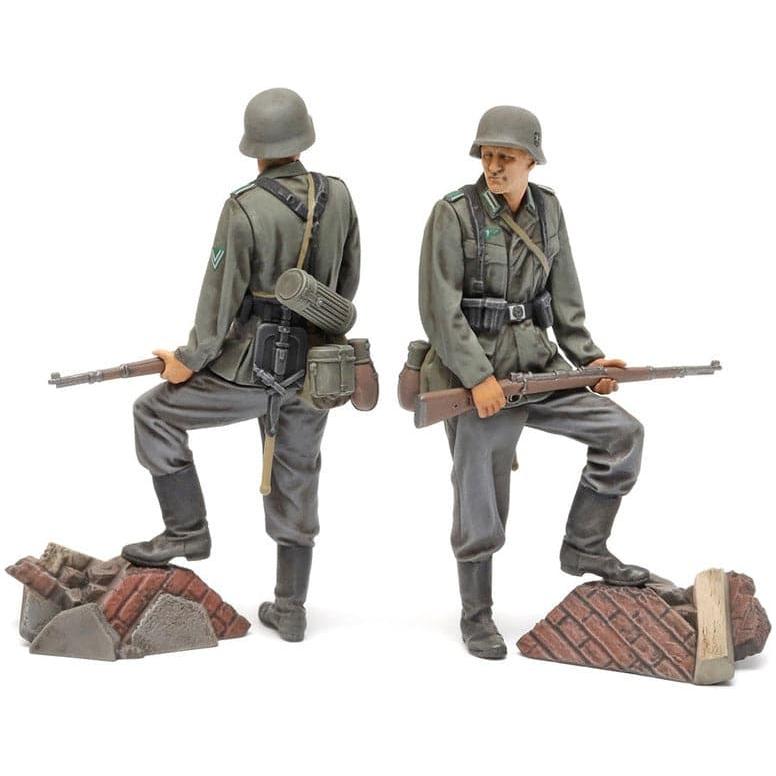 TAMIYA 1/35 German Infantry Set (Mid-WWII)
