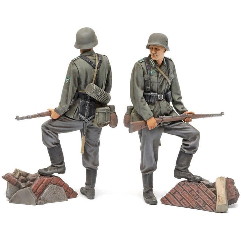 TAMIYA 1/35 German Infantry Set (Mid-WWII)