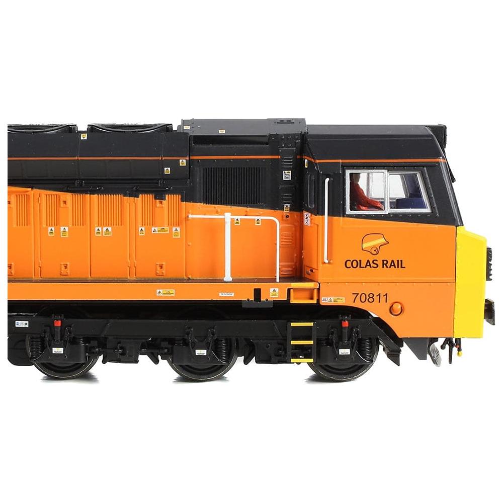 BRANCHLINE OO Class 70 70811 Colas Rail Freight (Air Intake Modifications)