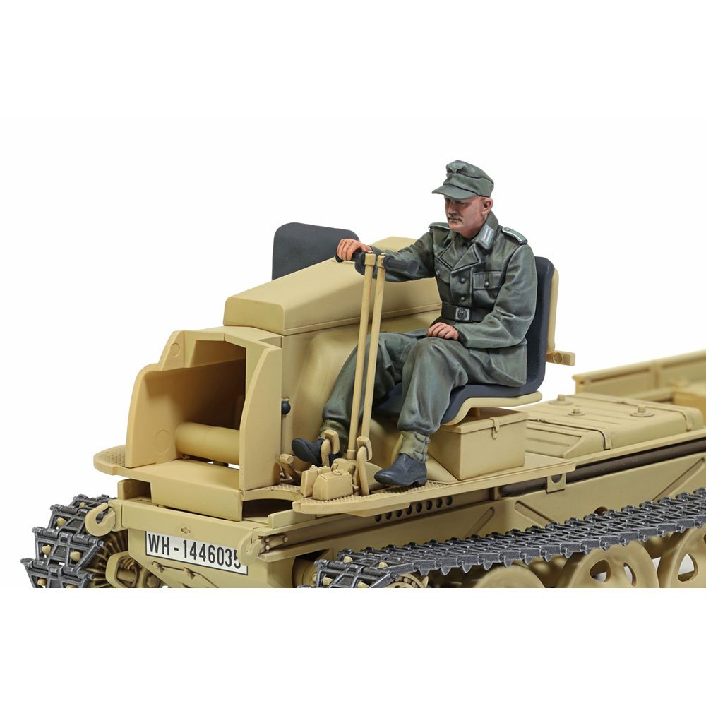 TAMIYA 1/35 German Tractor RSO/01