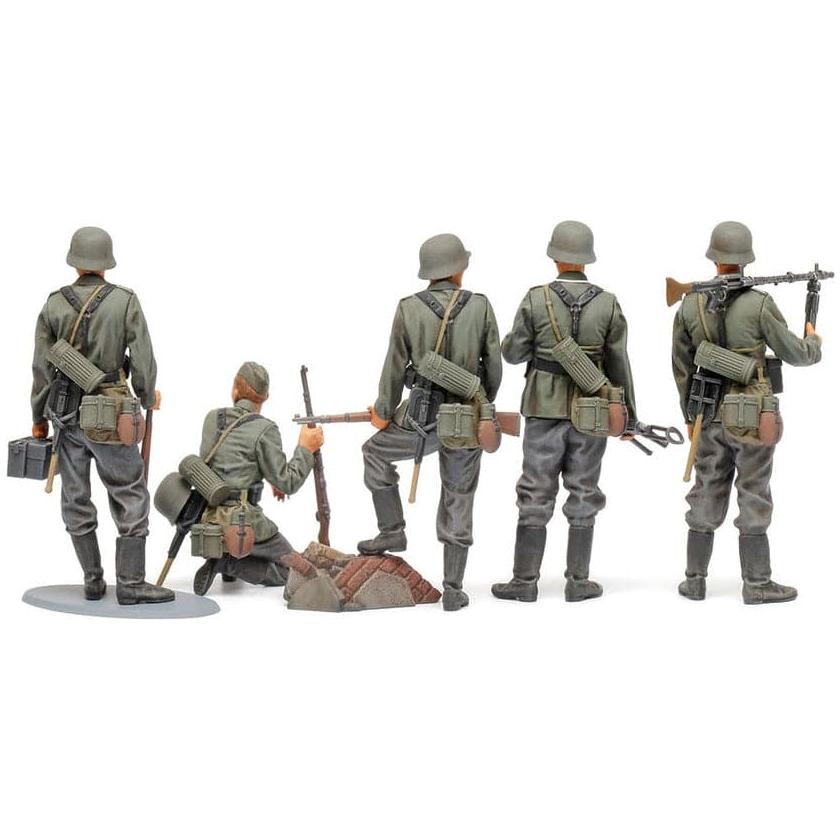 TAMIYA 1/35 German Infantry Set (Mid-WWII)