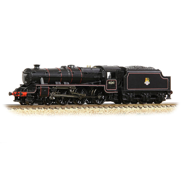 GRAHAM FARISH N LMS 5MT 'Black 5' with Welded Tender 45247 BR Lined Black (Early Emb.)