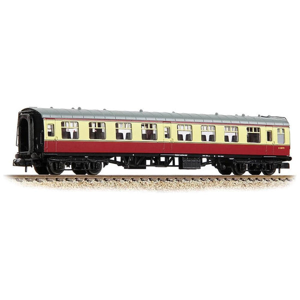 GRAHAM FARISH N BR E3870 Mk1 TSO Tourist Second Open BR Crimson & Cream