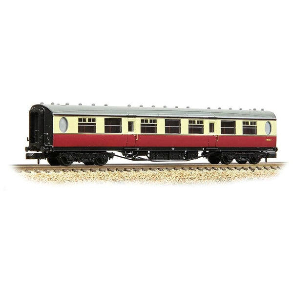 GRAHAM FARISH N LNER Thompson Third Corridor BR Crimson & Cream #E1568E