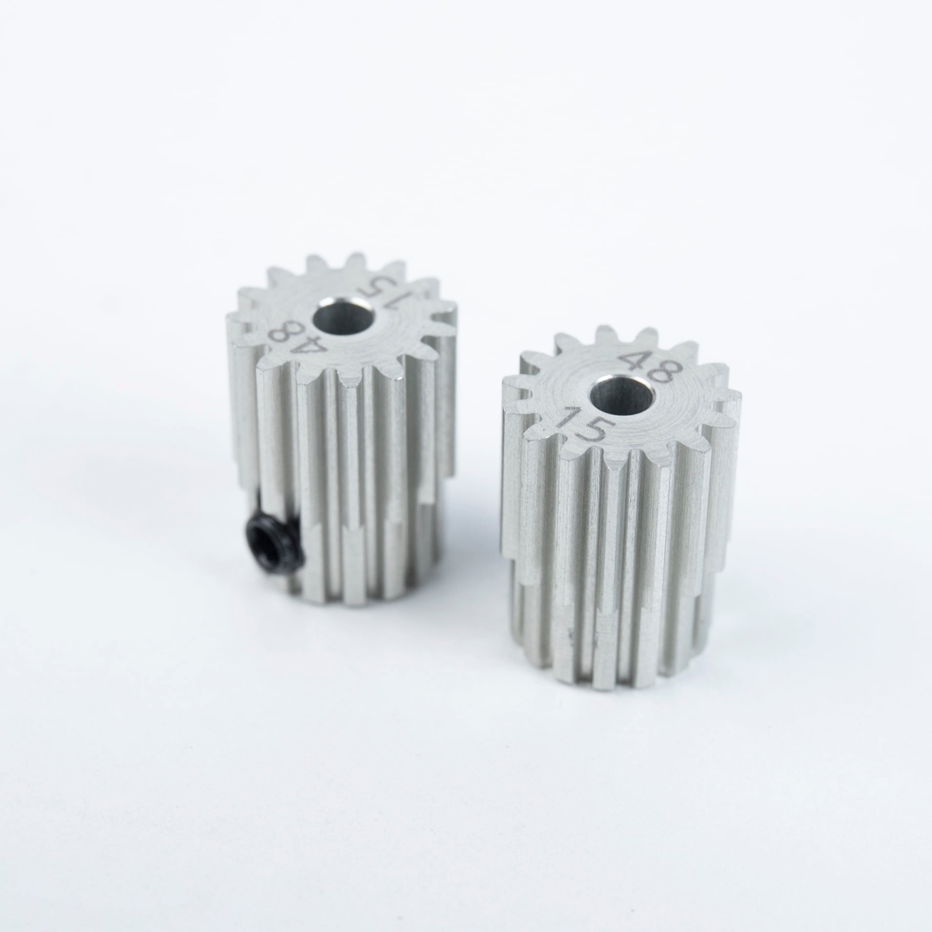 PINE BEACH Hard-Coated Pinion Gear 48 Pitch 15-Tooth for 380 Motor (Set of 2)