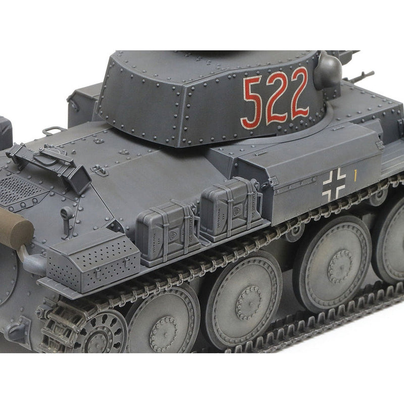 TAMIYA 1/35 Panzerkampfwagen 38(t) Ausf.E/F