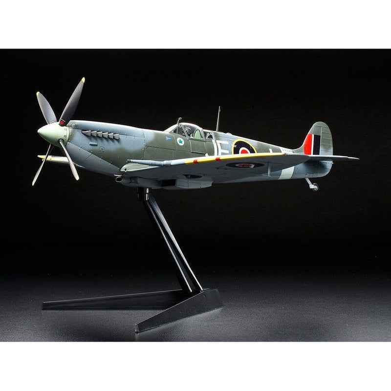 TAMIYA 1/32 Supermarine Spitfire MkIXc