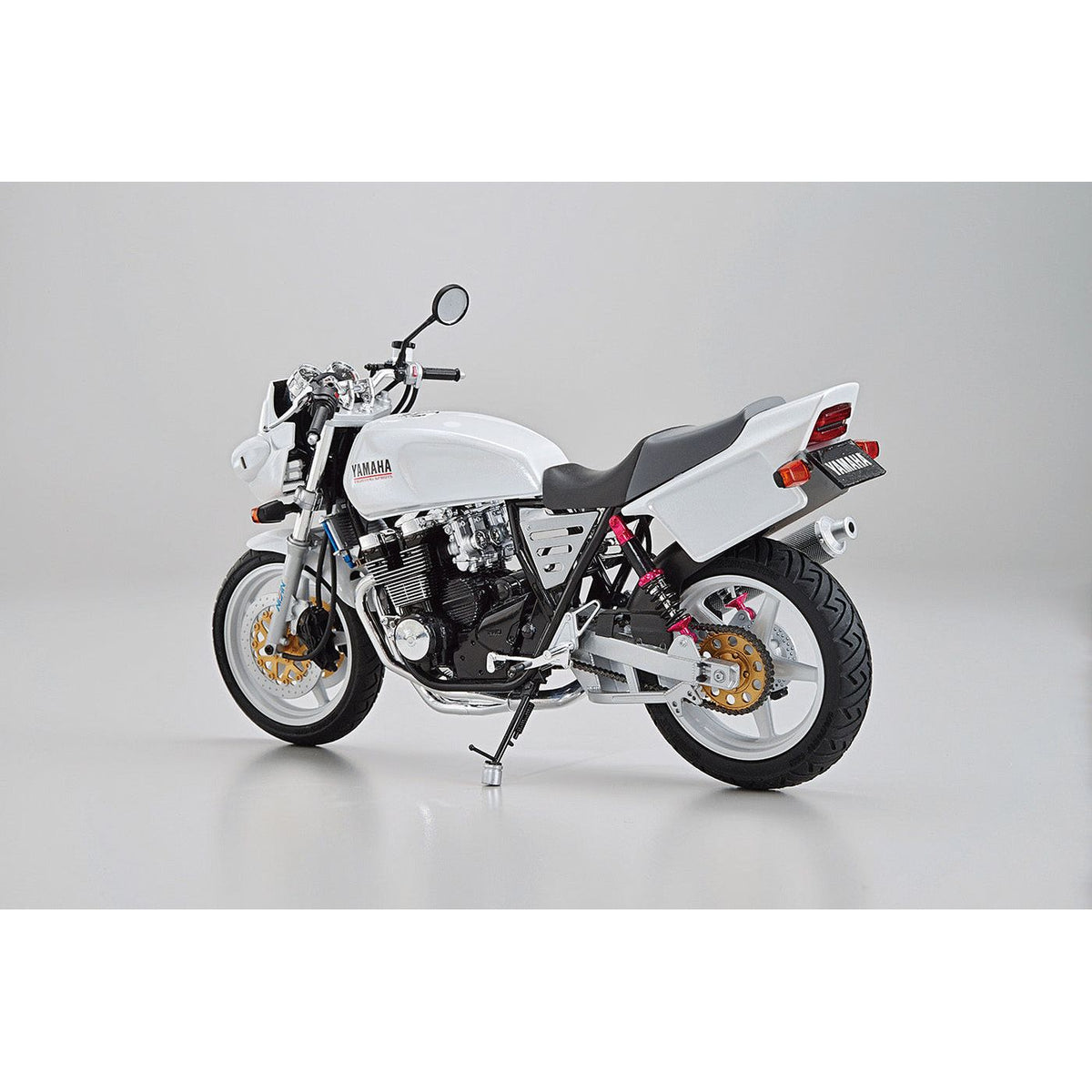 AOSHIMA 1/12 YAMAHA 4HM XJR400S '94 WITH CUSTOM PARTS
