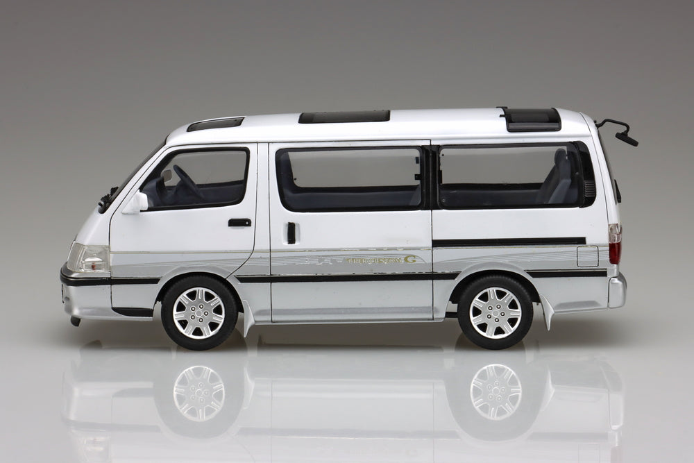 AOSHIMA 1/24 TOYOTA KZH100G HIACE SUPER CUSTOM G '99