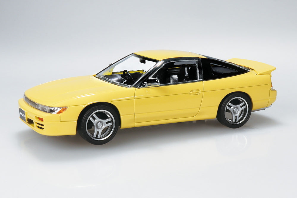 AOSHIMA 1/32 SNAP Nissan Sileighty Custom (Yellow)