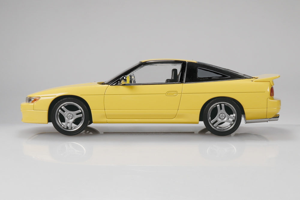 AOSHIMA 1/32 SNAP Nissan Sileighty Custom (Yellow)