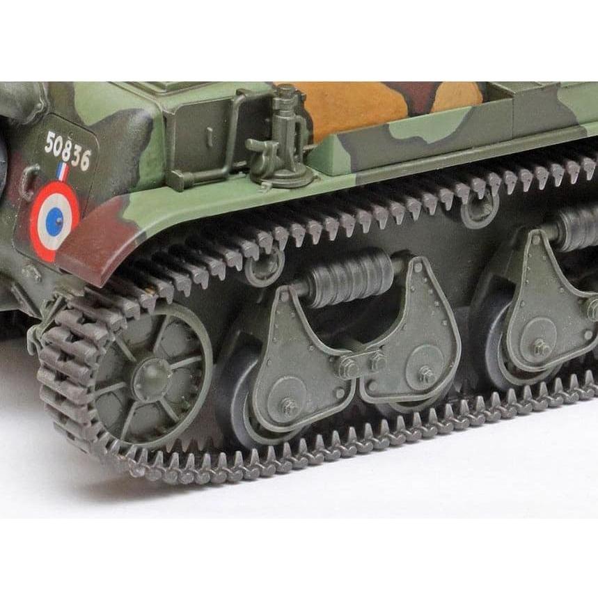 TAMIYA 1/35 French Light Tank R35