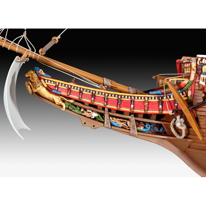 REVELL 1/150 Swedish Regal Warship "Vasa"