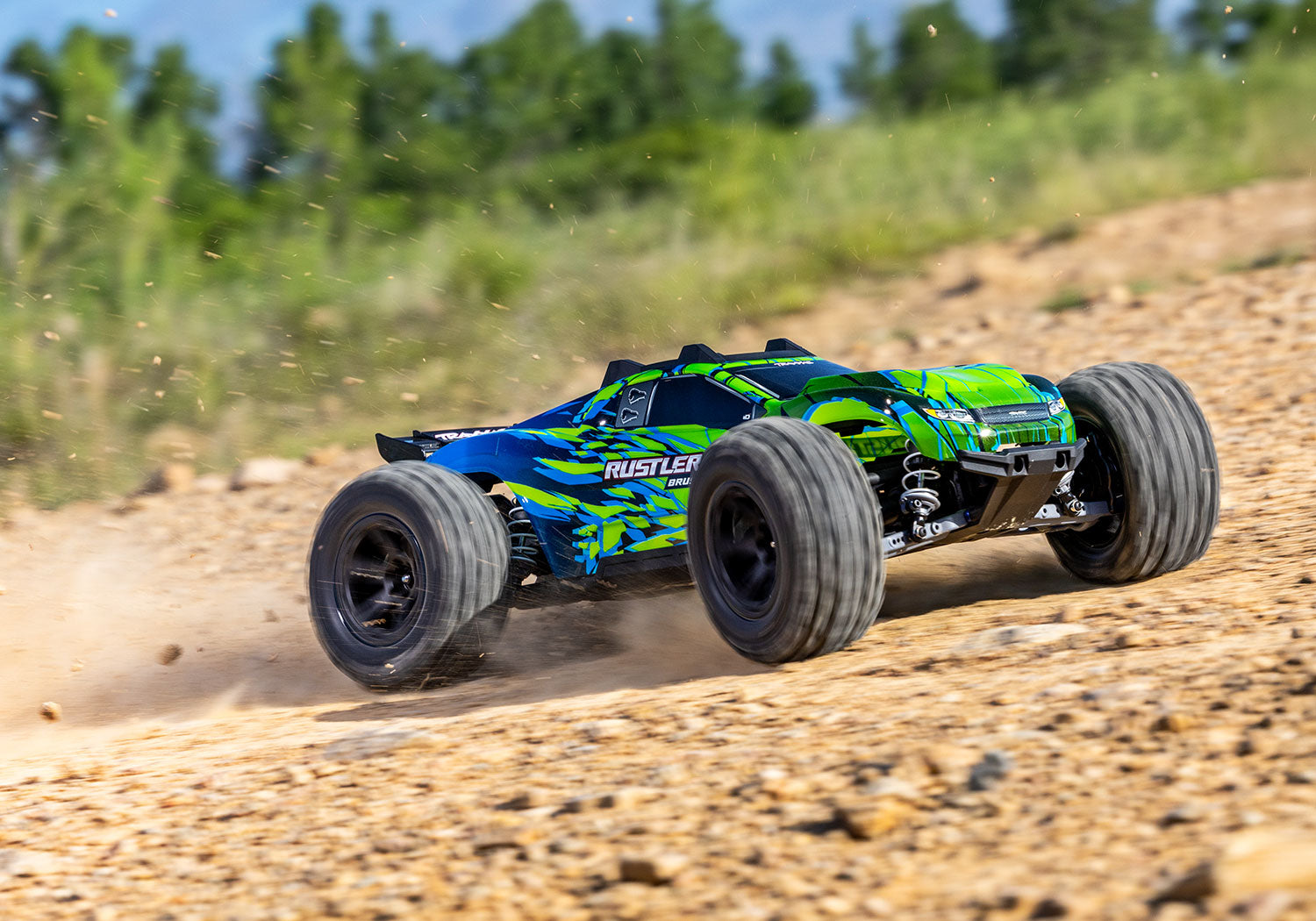 TRAXXAS 1/10 RUSTLER 4X4 BRUSHLESS - GREEN
