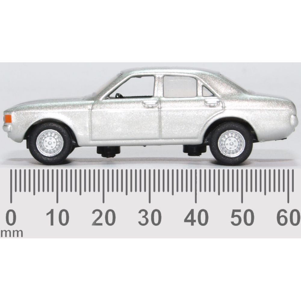 OXFORD 1/76 Ford Consul/Granada Astro Silver