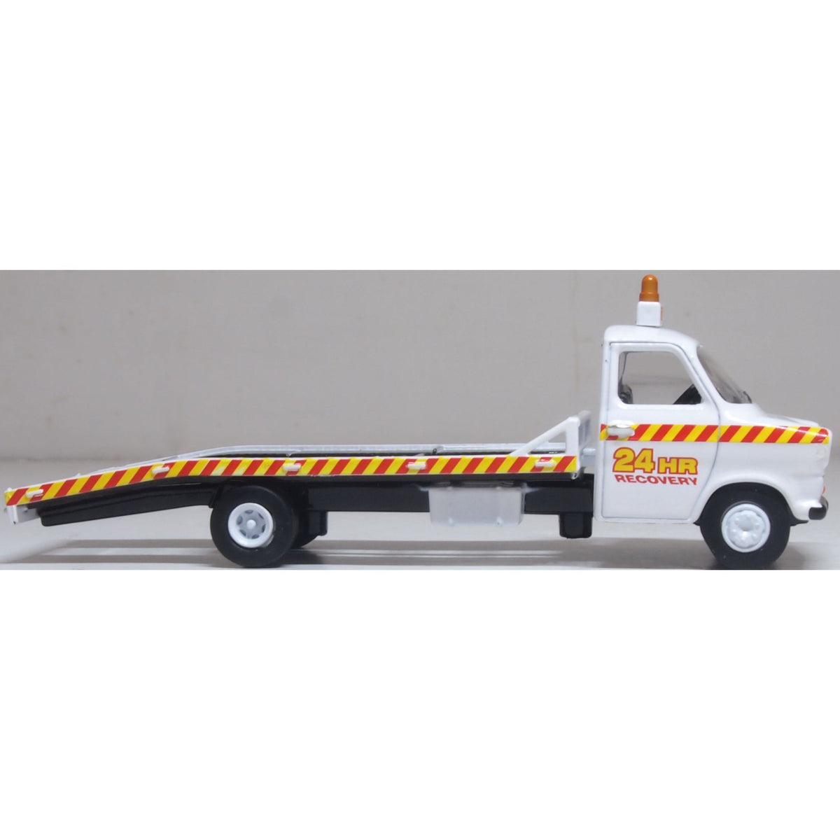 OXFORD 1/76 Ford Transit Recovery 24 HR Recovery