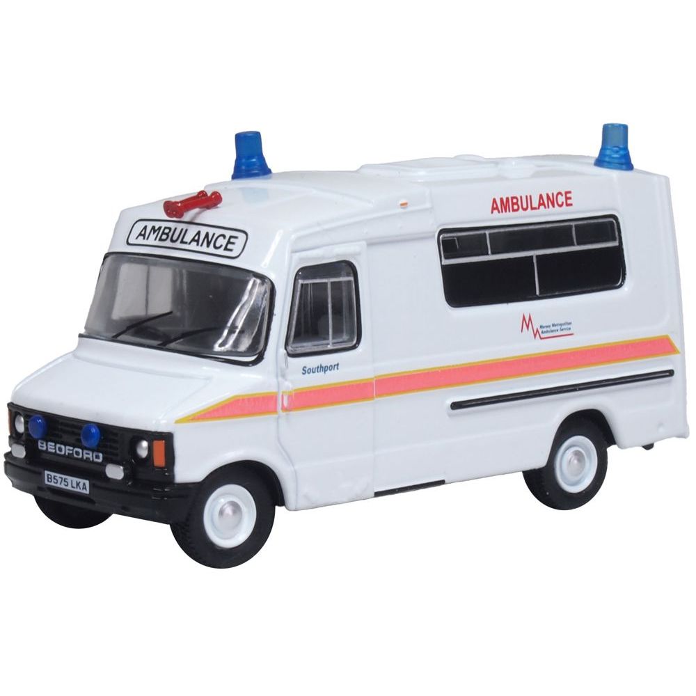 OXFORD 1/76 Bedford CF Hanlon Ambulance Merseyside Ambulance Service