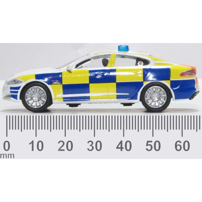 OXFORD 1/76 Surrey Police Jaguar XF