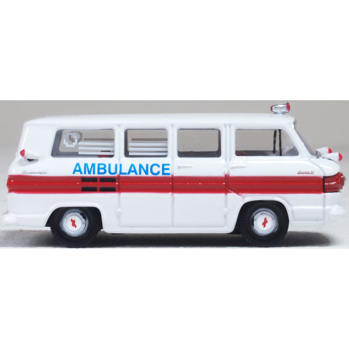 OXFORD 1/87 1961 Chevrolet Corvair Greenbrier Amblewagon Ambulance