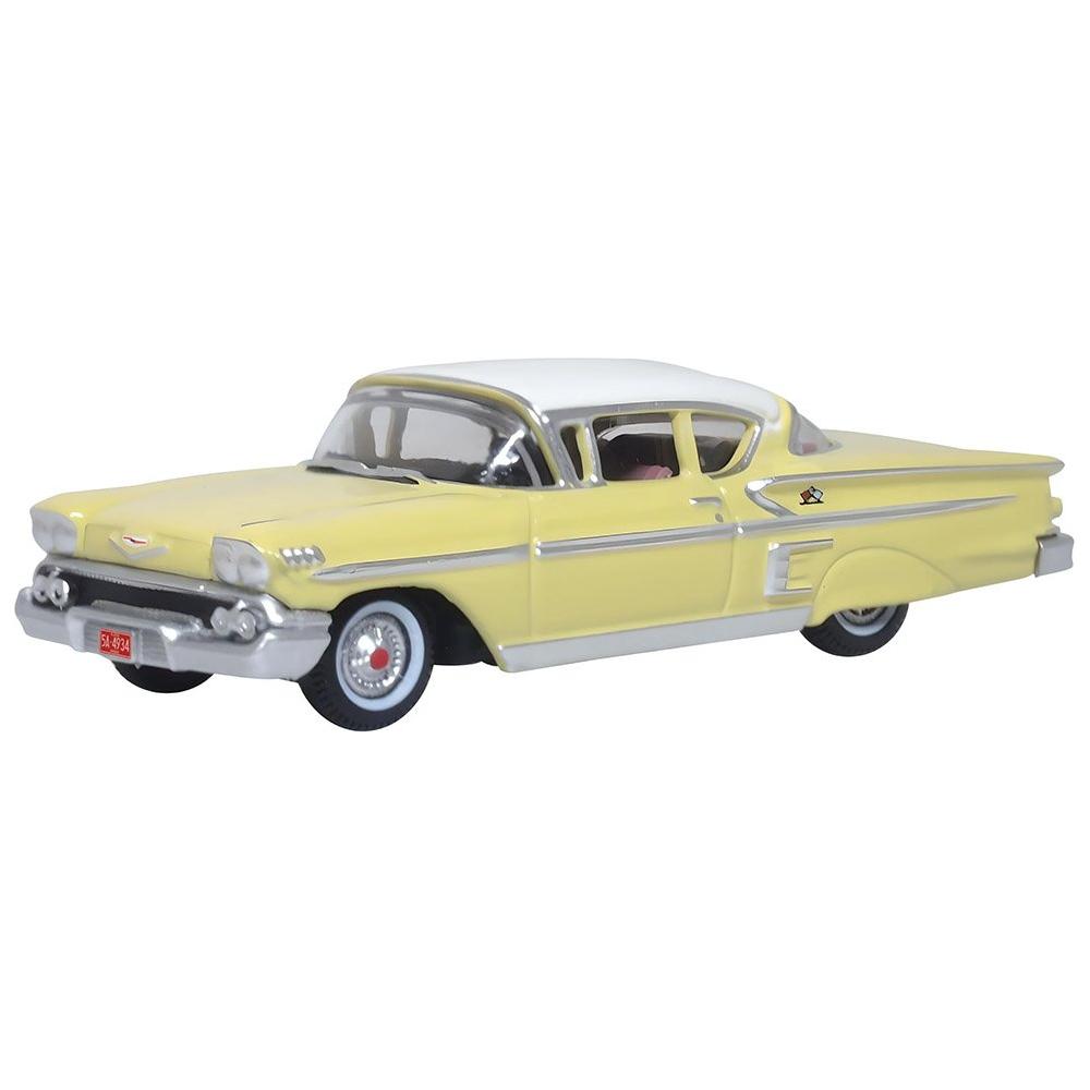 OXFORD Chevrolet Impala Sport Coupe 1958 Colonial Cream/Snowcrest White