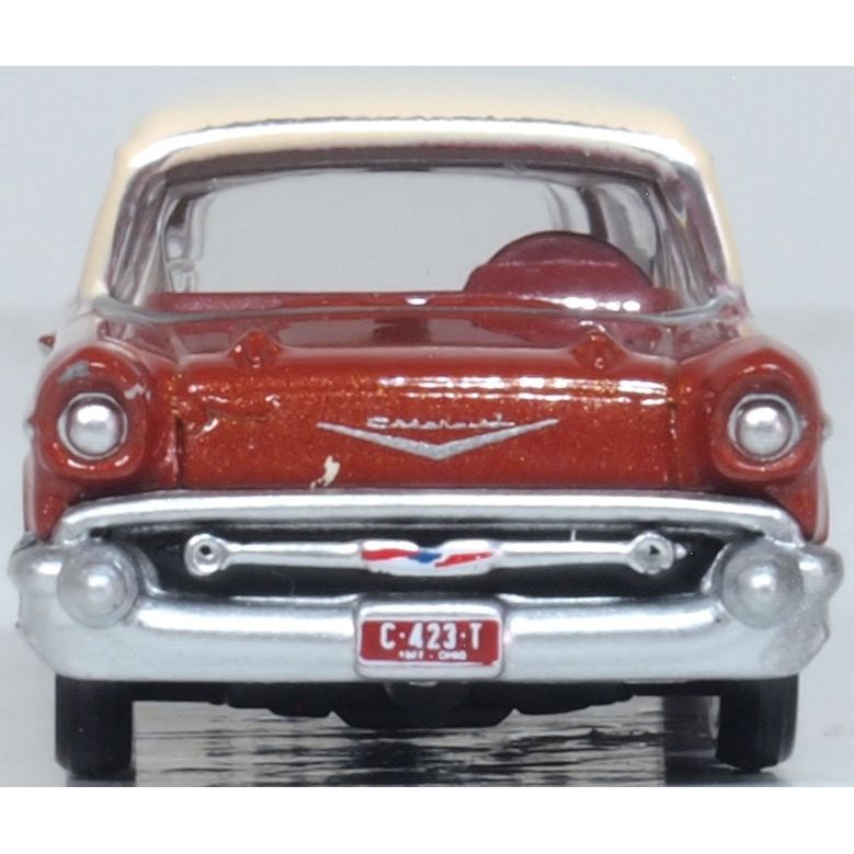 OXFORD 1/87 1957 Chevrolet Nomad Adobe Beige/Sierra Gold