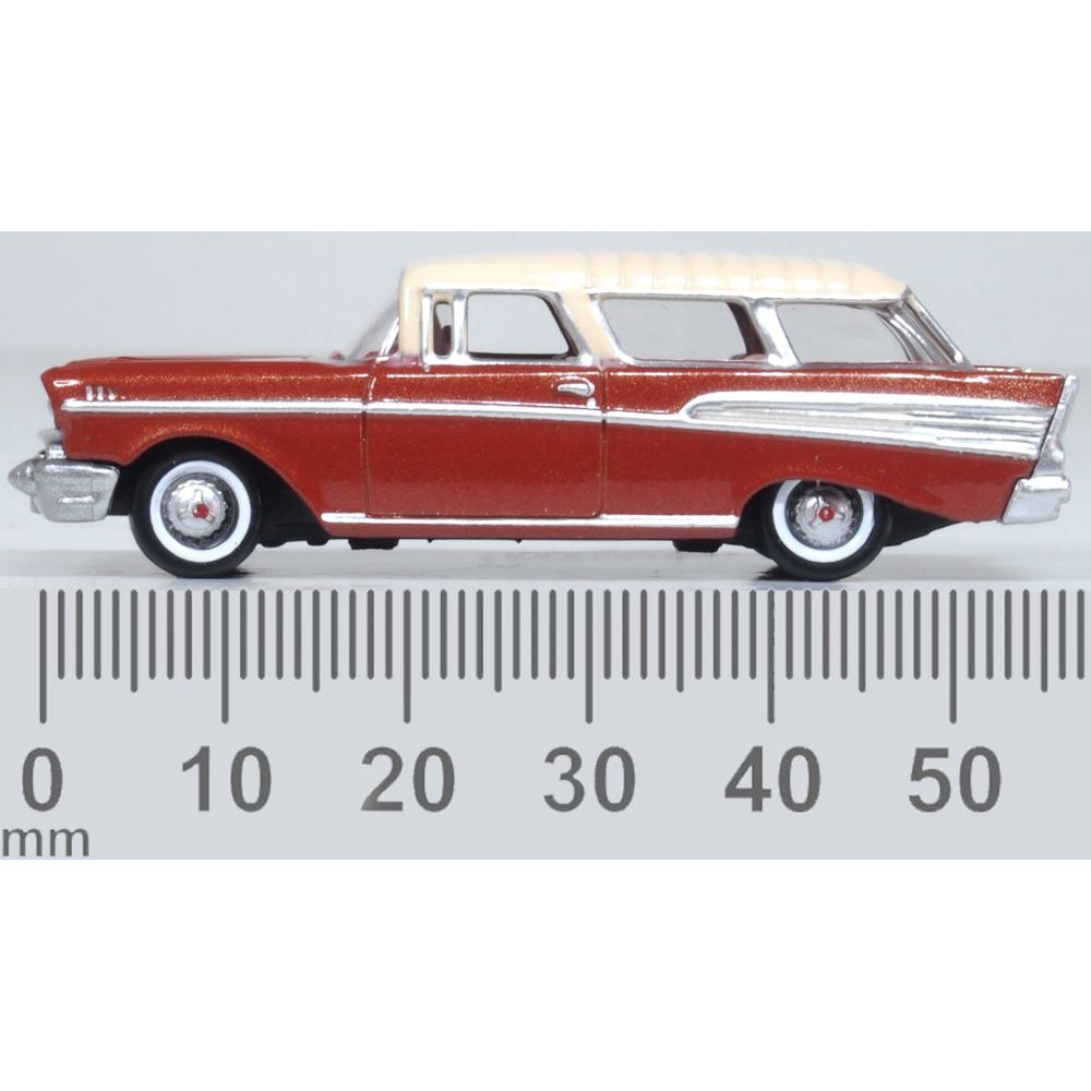 OXFORD 1/87 1957 Chevrolet Nomad Adobe Beige/Sierra Gold