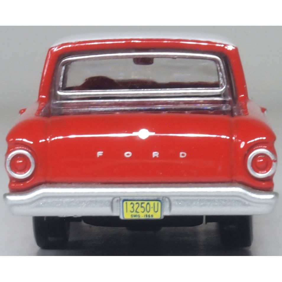 OXFORD 1/87 1960 Ford Falcon Ranchero Monte Carlo Red/Corinthian White