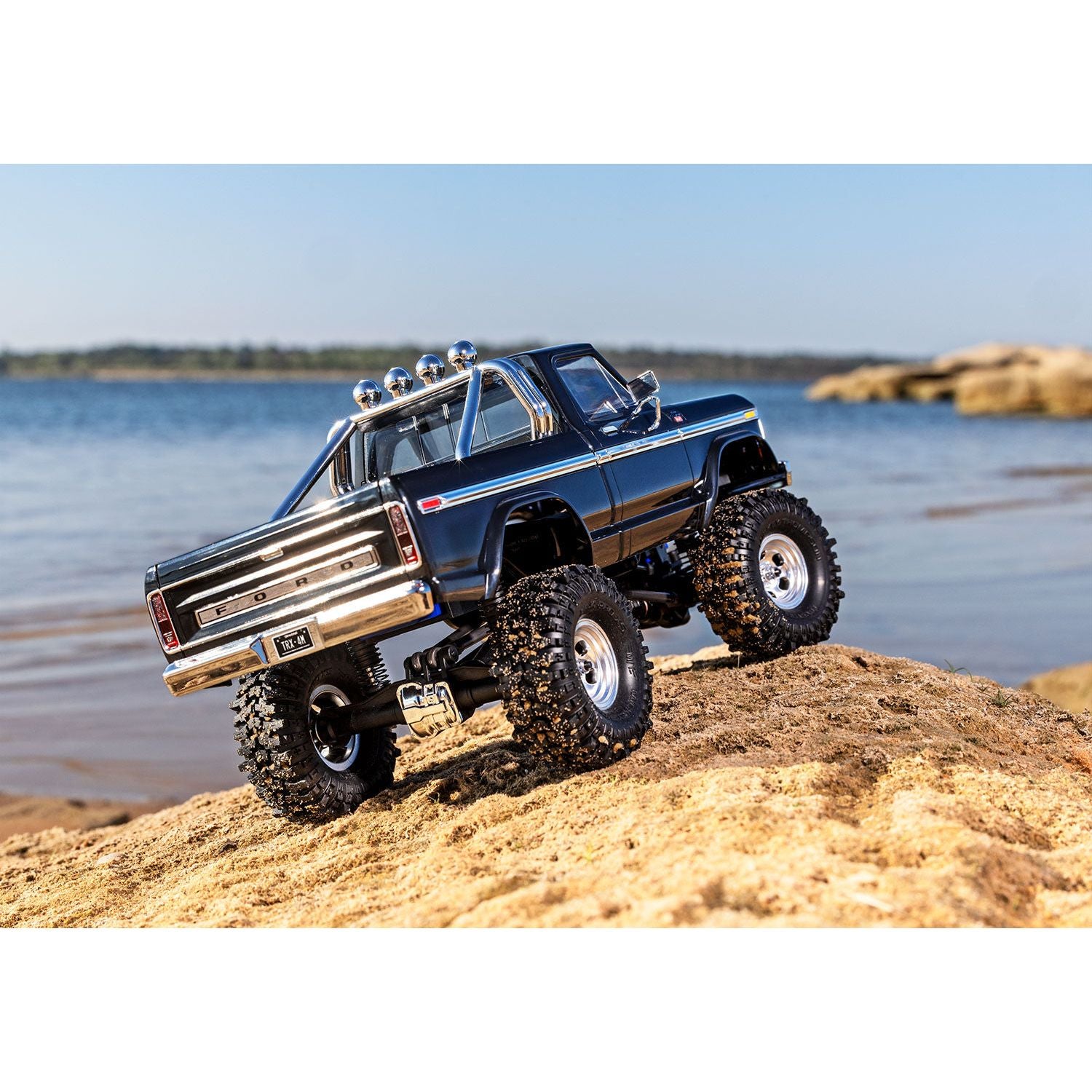 TRAXXAS 1/18 TRX-4M Ford F150 Ranger XLT High Trail Edition 4x4 Black