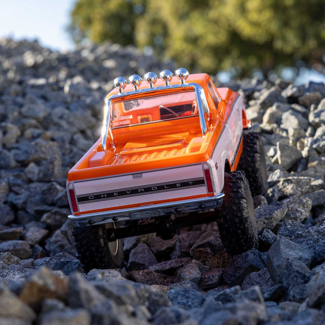 AXIAL 1/24 SCX24 1971 Chevrolet C10 Crawler RTR, Orange