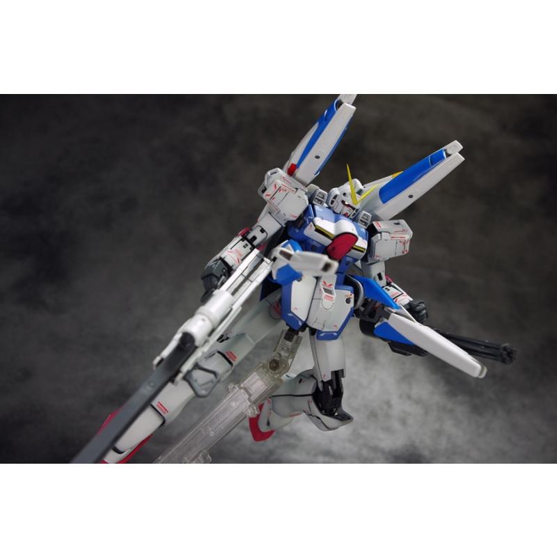 BANDAI MG 1/100 V DASH GUNDAM Ver.ka