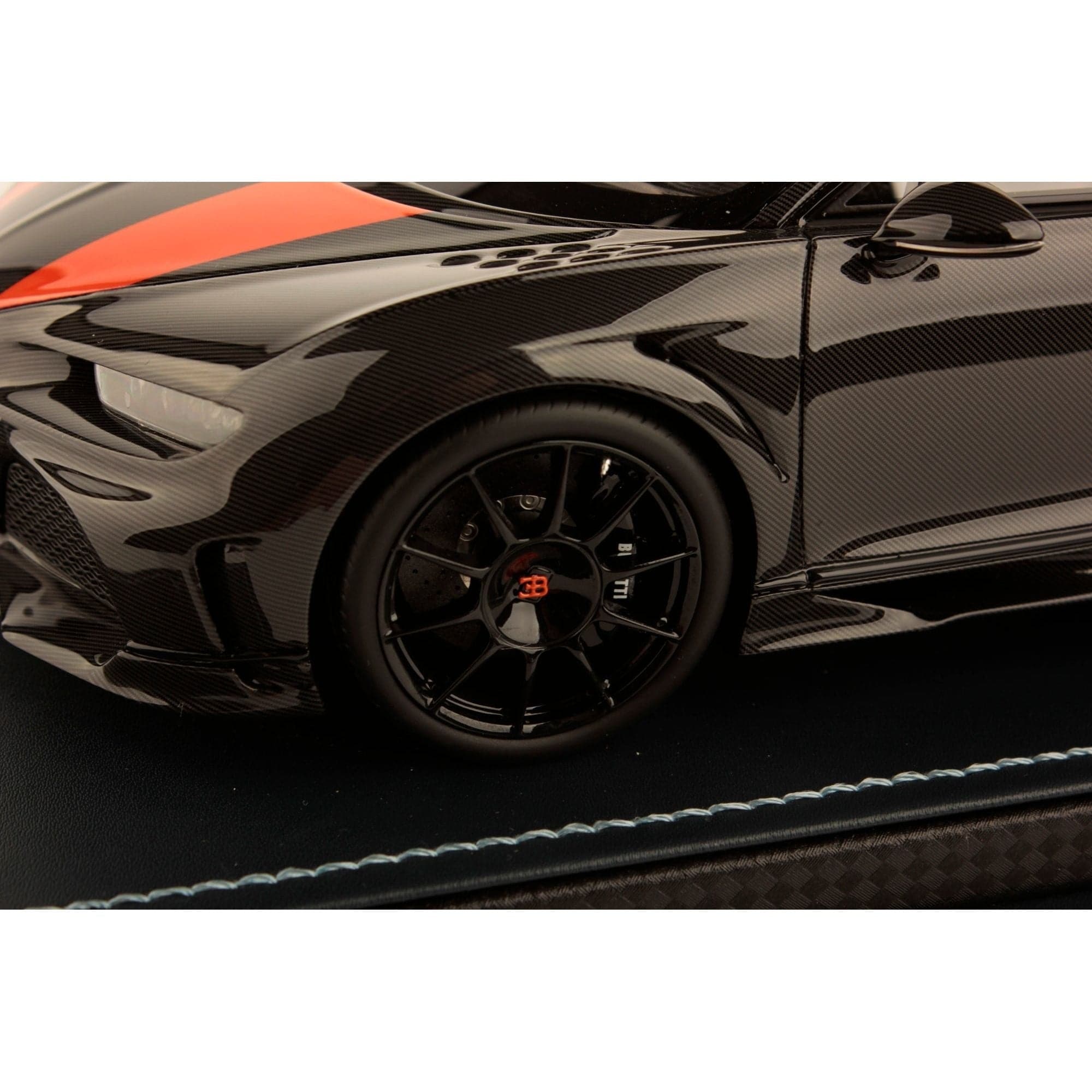 MR COLLECTION MODELS 1/18 Bugatti Chiron 300mph World Record - Pre Production