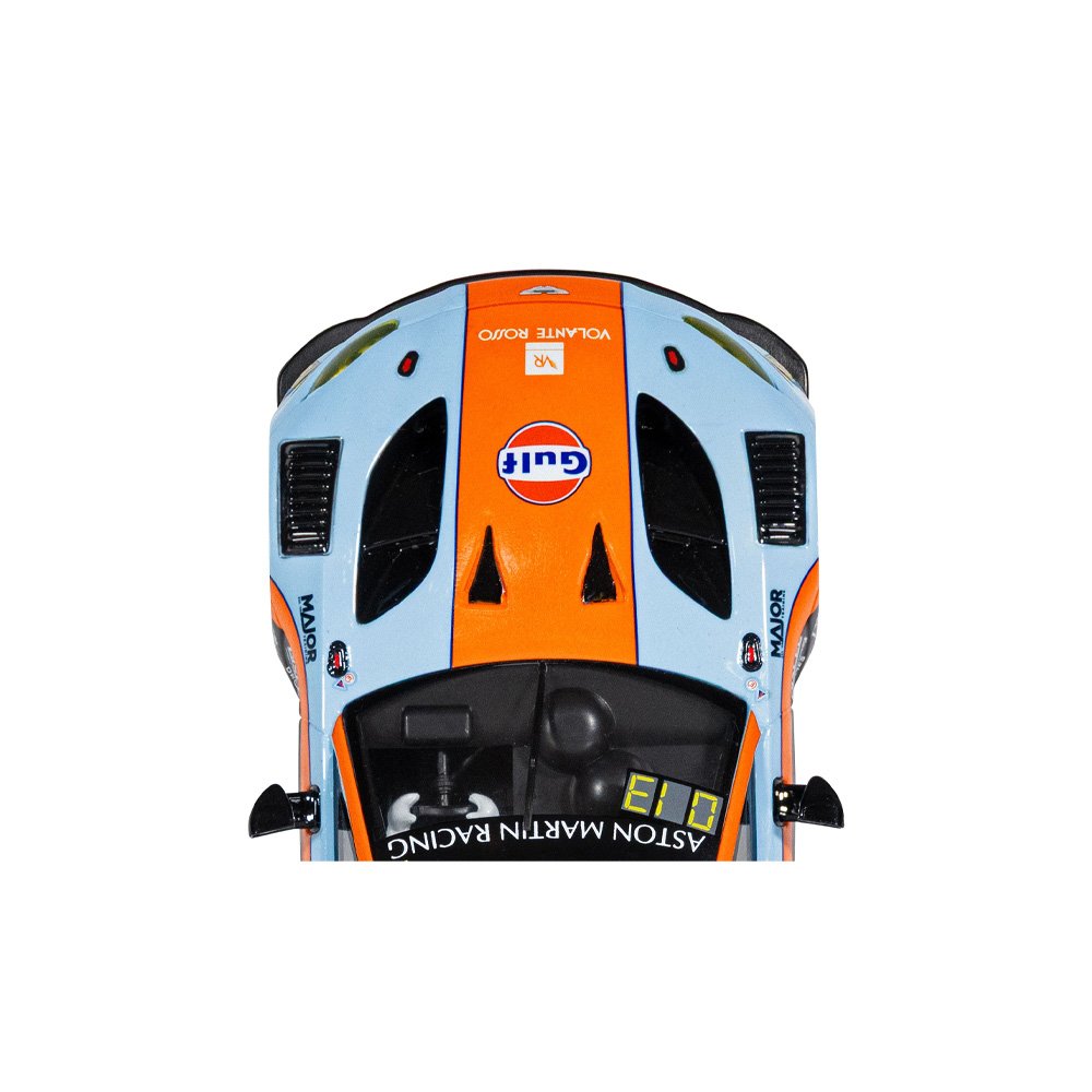 SCALEXTRIC 1/32 Aston Martin GT3 Vantage - 12hrs of Bathurst 2025 - Gulf Edition