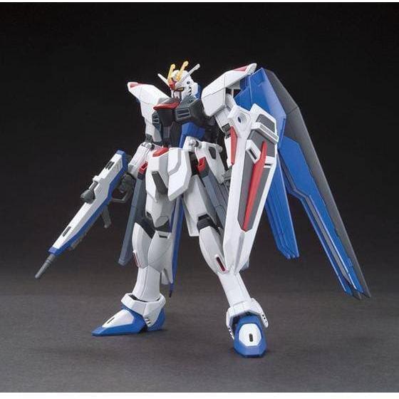 BANDAI 1/144 HGCE Freedom Gundam