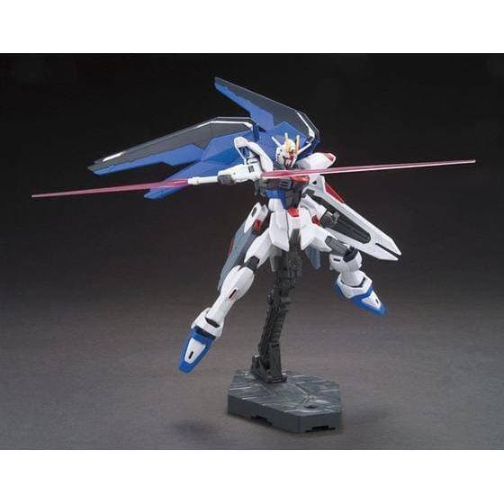 BANDAI 1/144 HGCE Freedom Gundam