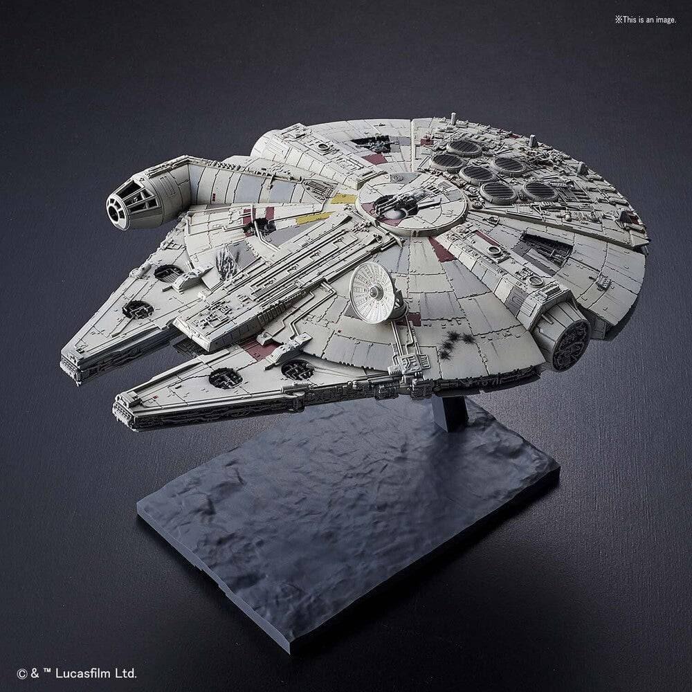 BANDAI 1/144 Millennium Falcon (Star Wars:The Rise of Skywa