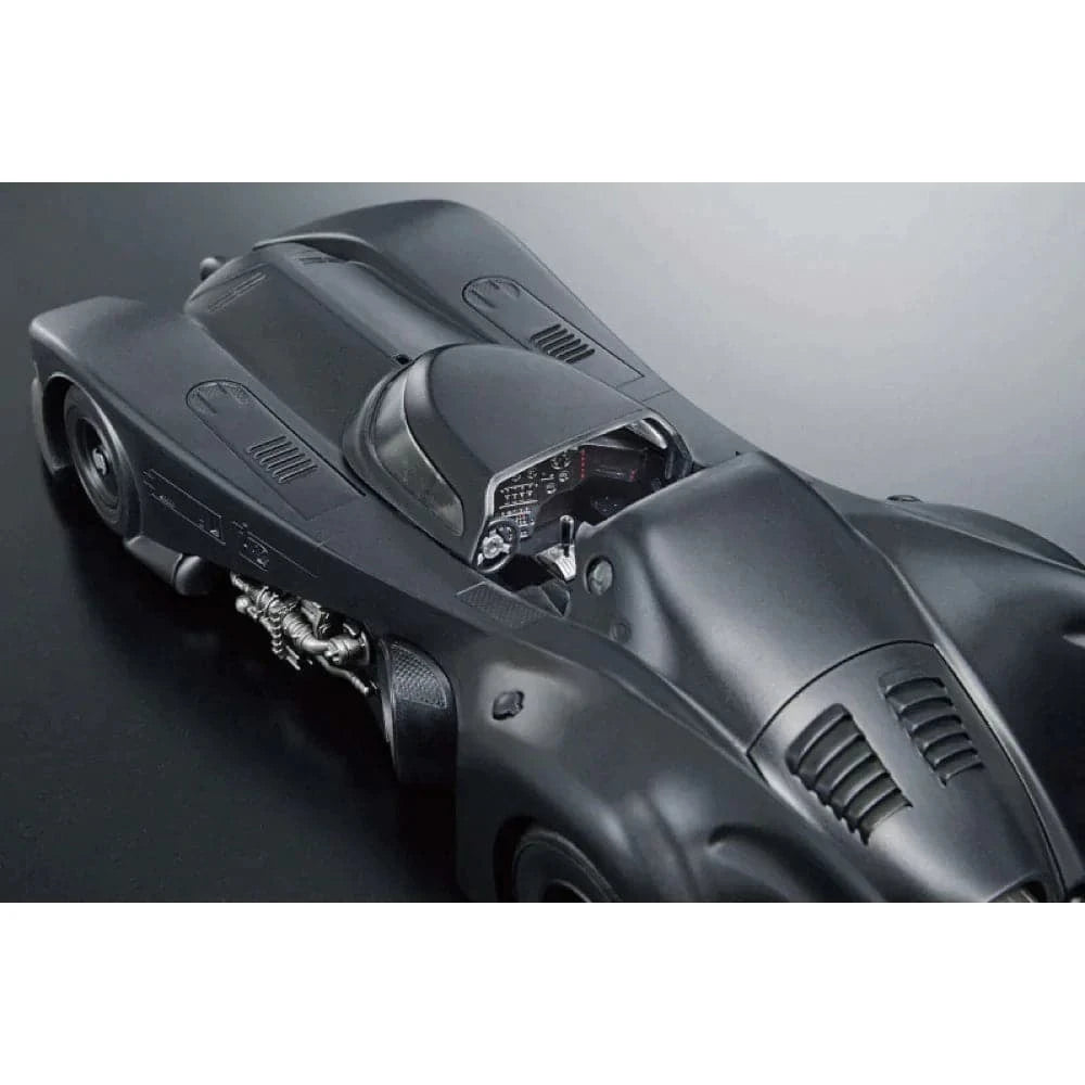 BANDAI 1/35 Batmobile (Batman Ver.)