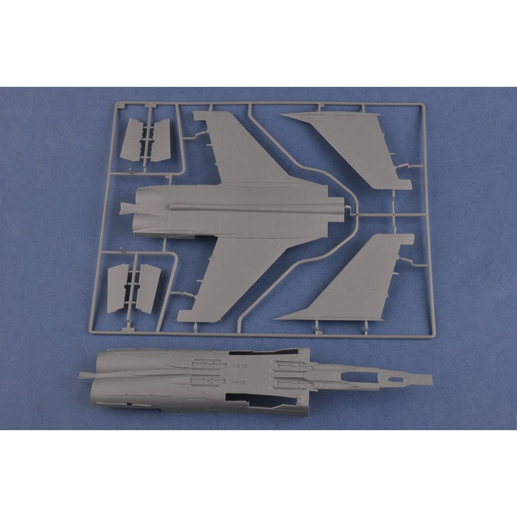 Hobby Boss 1/48 Russian MiG-31B/BM Foxhound Plastic Model Kit [81754]