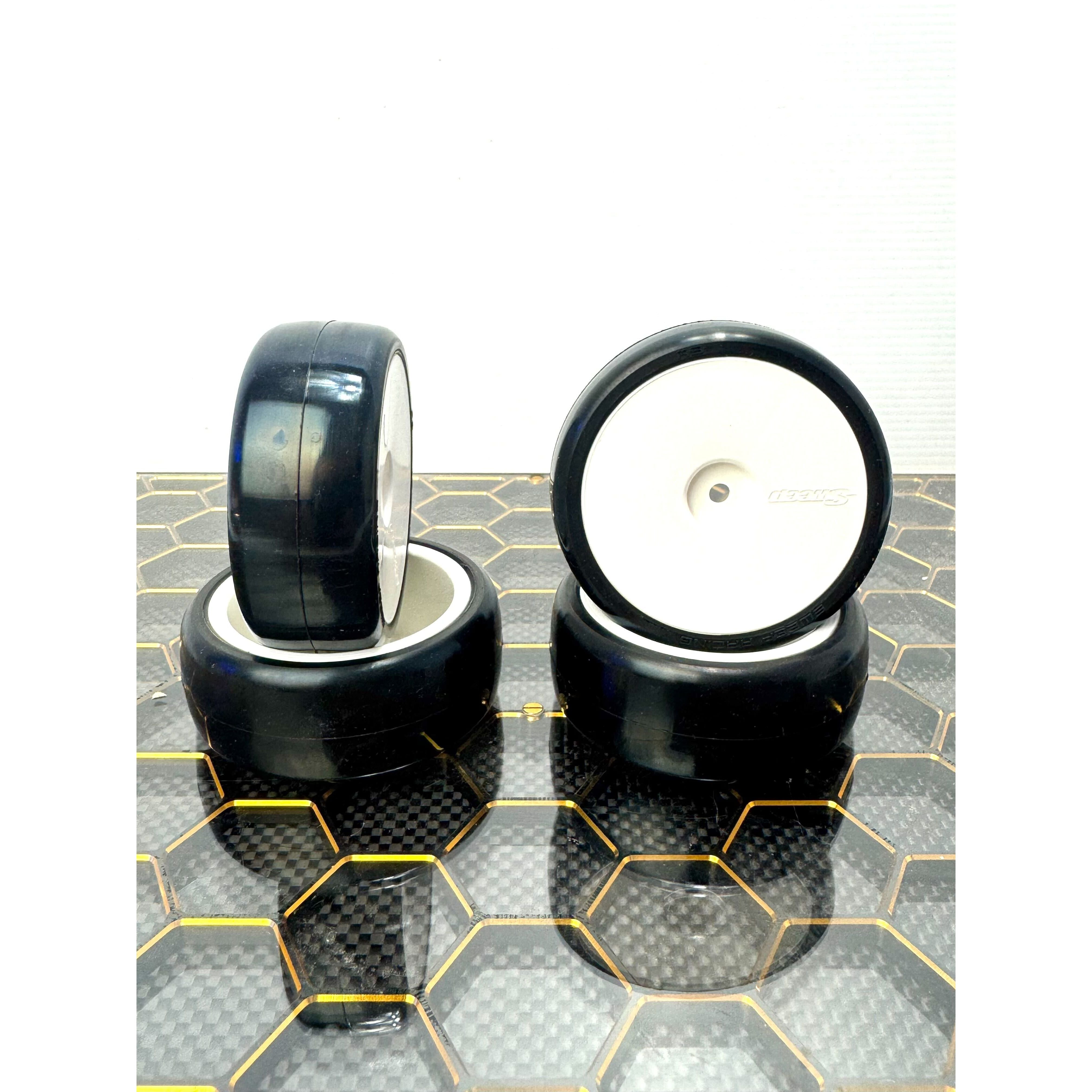 SWEEP 1/10 D-Series High-end compound 32 shore Pre-glued tires for Asphalt (4pcs)