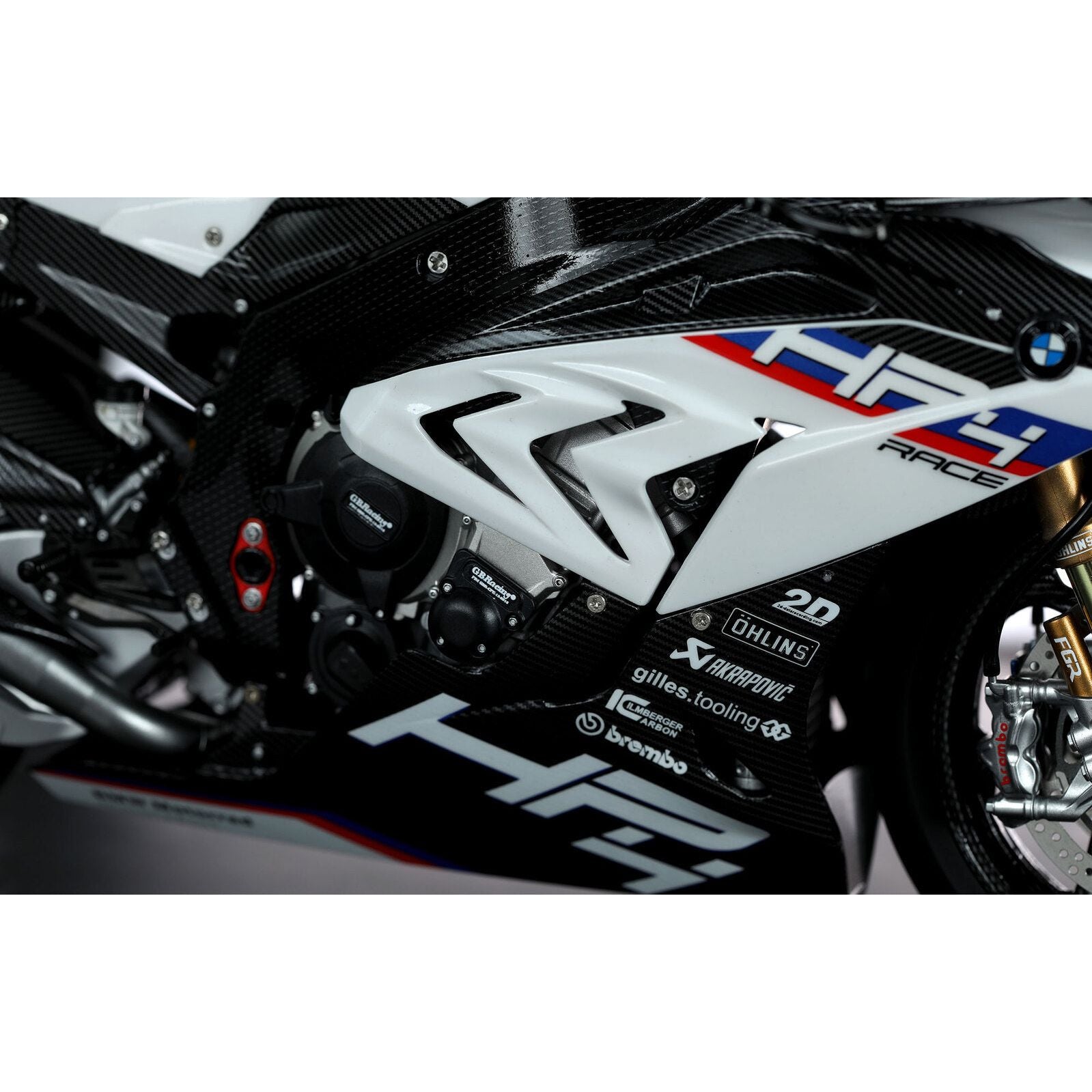 MENG 1/9 BMW HP4 Race