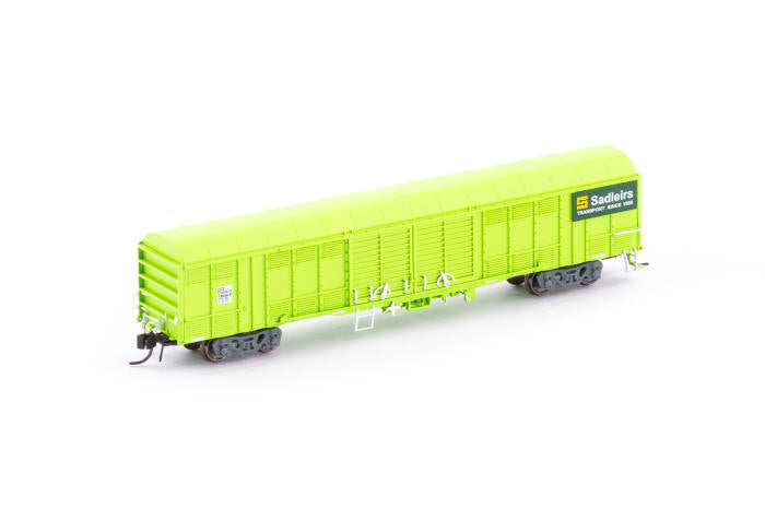 AUSCISION N Scale - RLUY Louvred Van - Sadleirs Transport Green - Single Wagon - Wagon Number: RLUY- (NNLV-33)