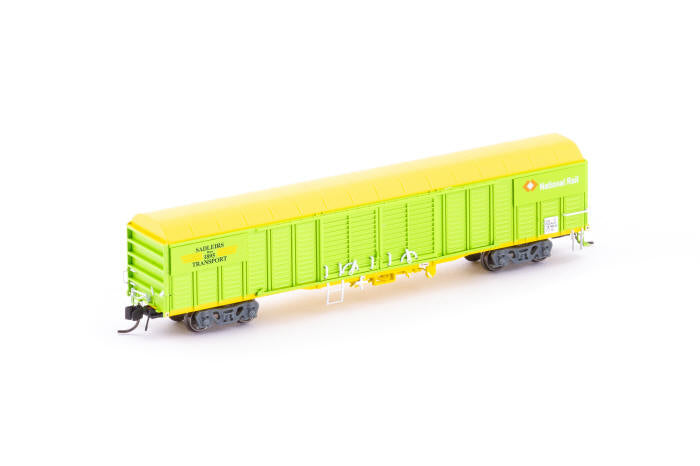 AUSCISION N Scale - RLUY Louvred Van - Sadleirs Transport/National Rail Green/Yellow - Single Wagon - Wagon Number: RLUY- (NNLV-10)
